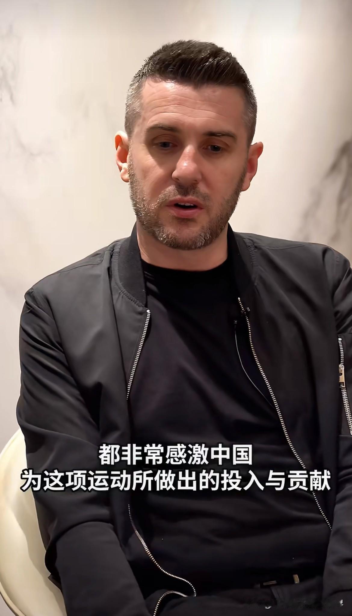 吃水不忘挖井人，塞尔比认为应该要感谢中国，感谢丁俊晖对斯诺克的贡献！80后第