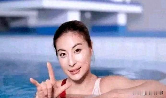 2008年，郭晶晶一举拿下两枚金牌，蓝月亮老板花2亿请她代言，结果公司一直亏损。