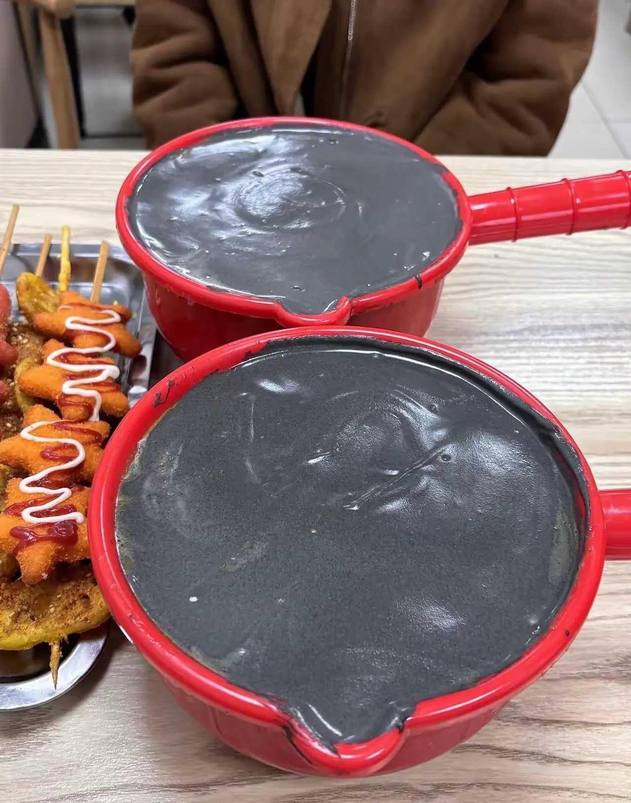 这饭量太多了吧