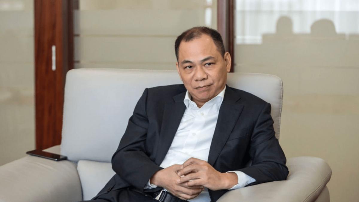 越南首富紧急撤回投资，南北高铁8天就梦碎，这个天坑谁接谁破产越南筹划了多年的南