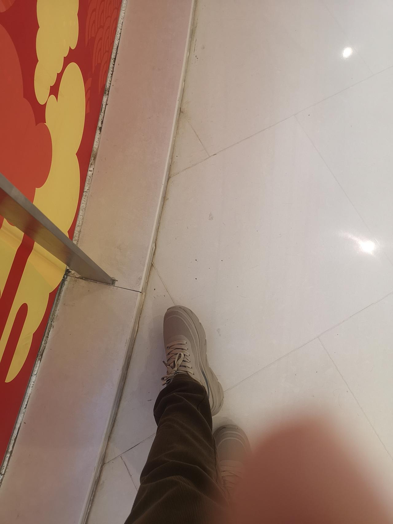 为什么实体店生意越来越惨淡？今天我终于算是有了切身体会，真的怪不着人家电商。