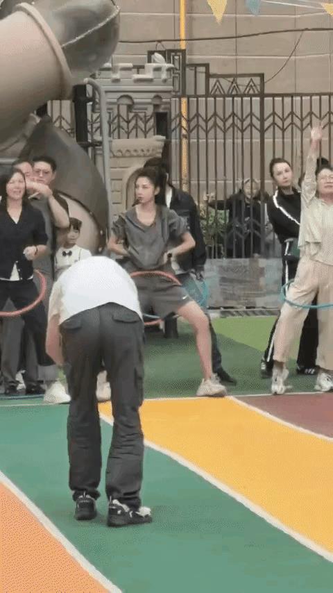这个辣妈确实很“辣”～