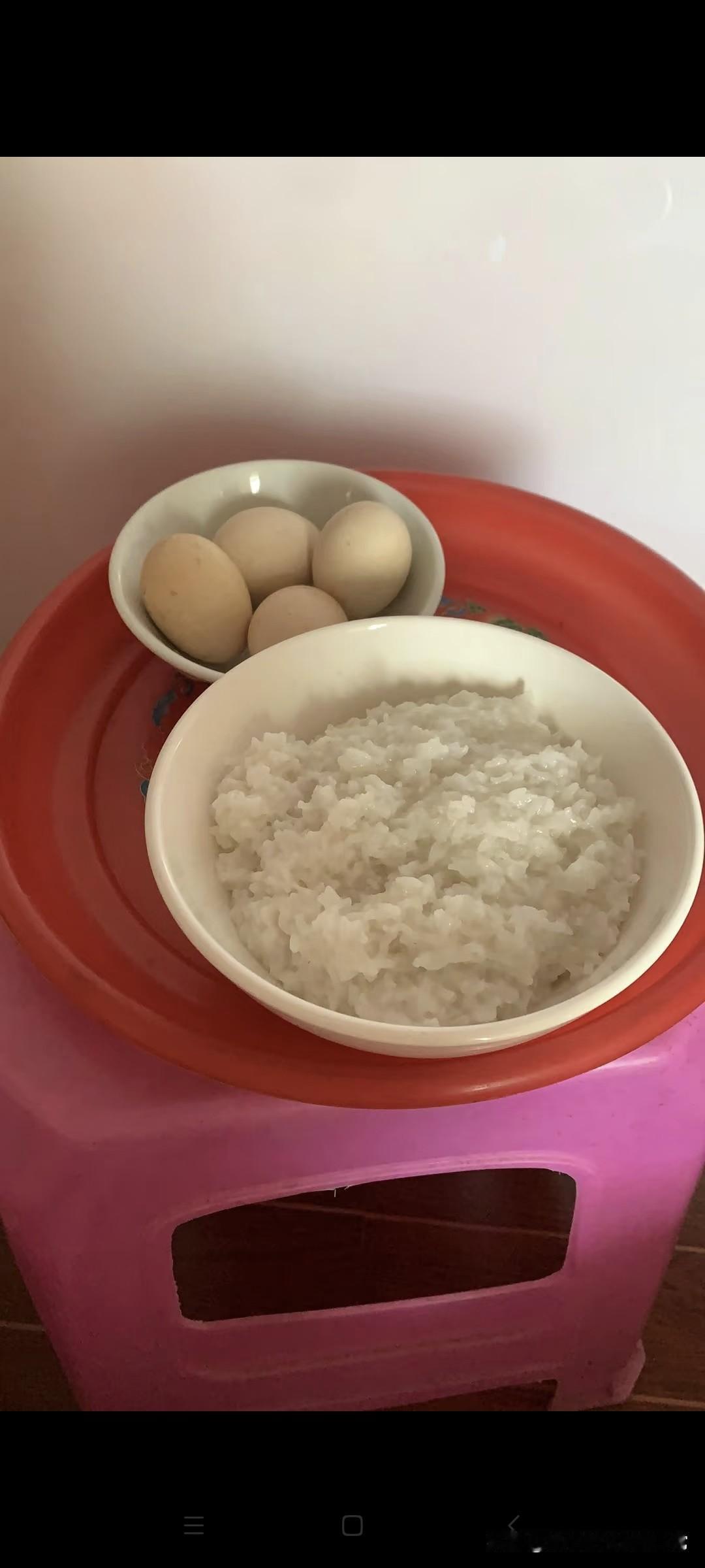 婆婆牌月子早餐！婆婆牌月子早餐，直接把我看懵圈——一碗“扎实到像干饭”的白
