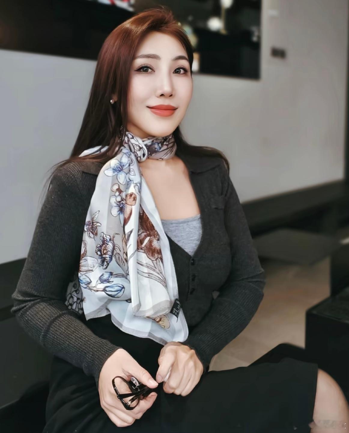 三十岁的黑丝阿姨