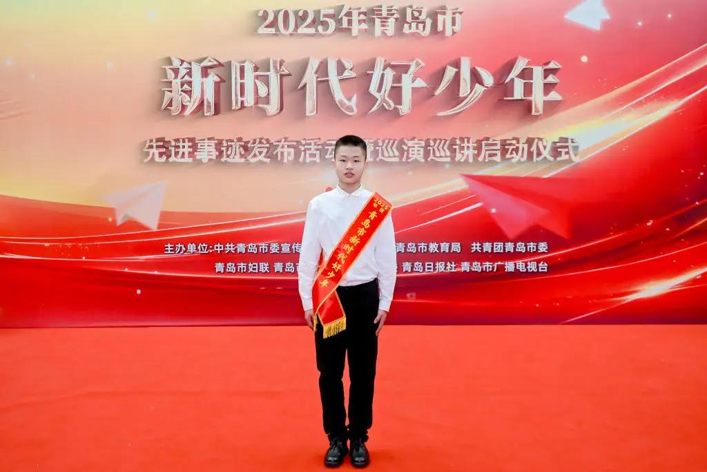 又是别人家的孩子！全国排名第三，“高本硕连读”，14岁小孩哥被西安交大少年班录取