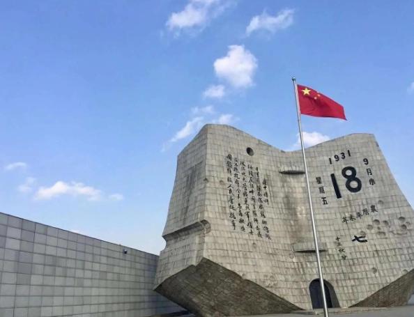 你知道吗？日本其实原本没打算1937年全面侵华。战术狂人石原莞尔精心划了一张大盘