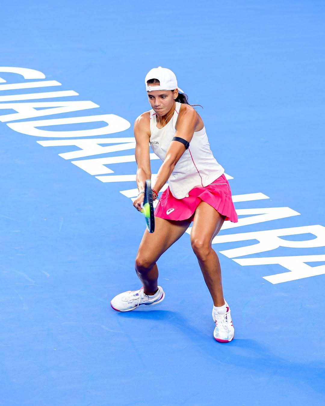 ✅梅里达✅瓜达拉哈拉WTA500瓜达拉哈拉站1/4决赛，阿朗戈以6-26-3