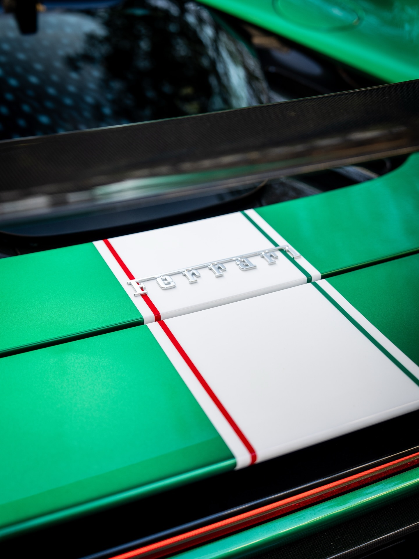 FerrariSF90XXSpider｜法拉利独特的双拼座椅颜色