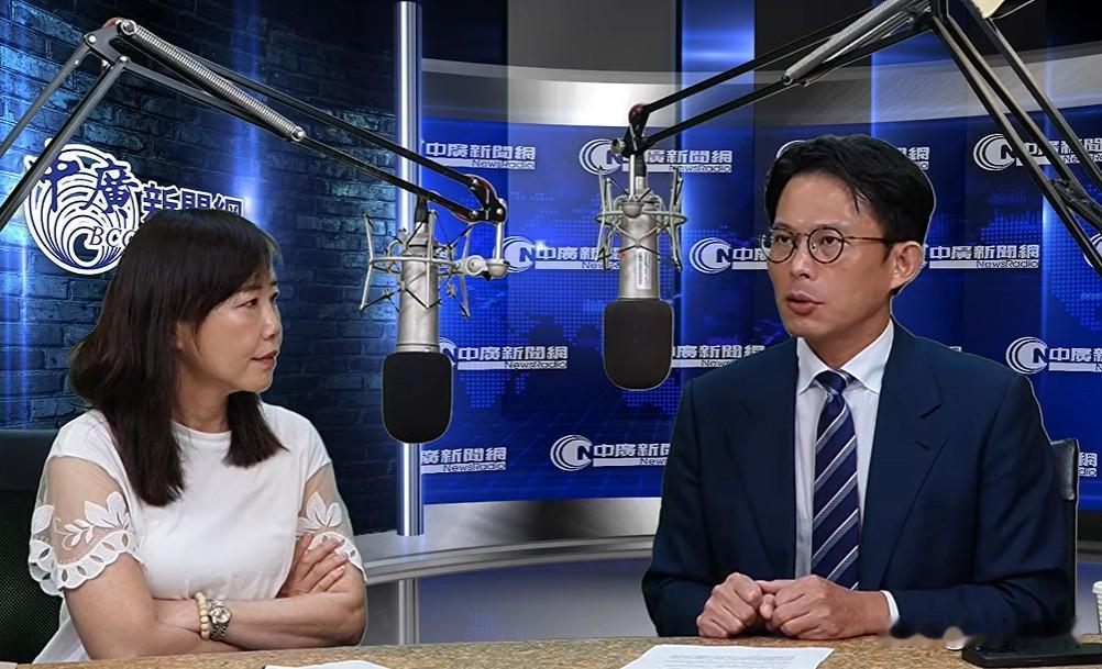 吴子嘉告发民众党9人黄国昌呛：徐欣莹真的很蠢前国民党文传会主委尹乃菁今天（
