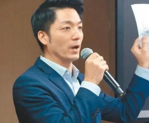 台北市长蒋万安最近撂了句狠话！他表示，如果大陆军机继续在台海绕飞演习，他就要停掉