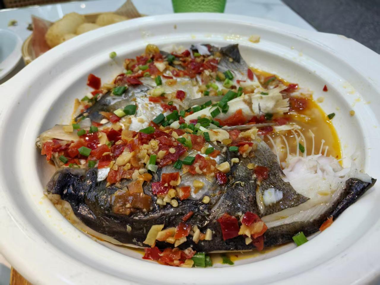 张大妈决定再也不去女儿家了。张大妈只有一个女儿，结婚后和张大妈住在一个小区。