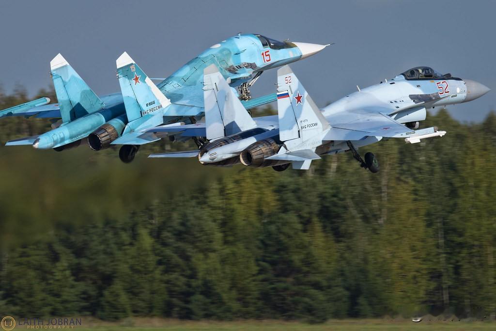 已确认俄军苏-35战机击落了一架乌军的苏-27战机！乌克兰的苏-27战机飞行员