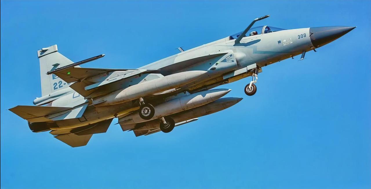 近日，路透社援引巴基斯坦军方匿名消息人士爆料，巴基斯坦正与沙特磋商一项史无前例的