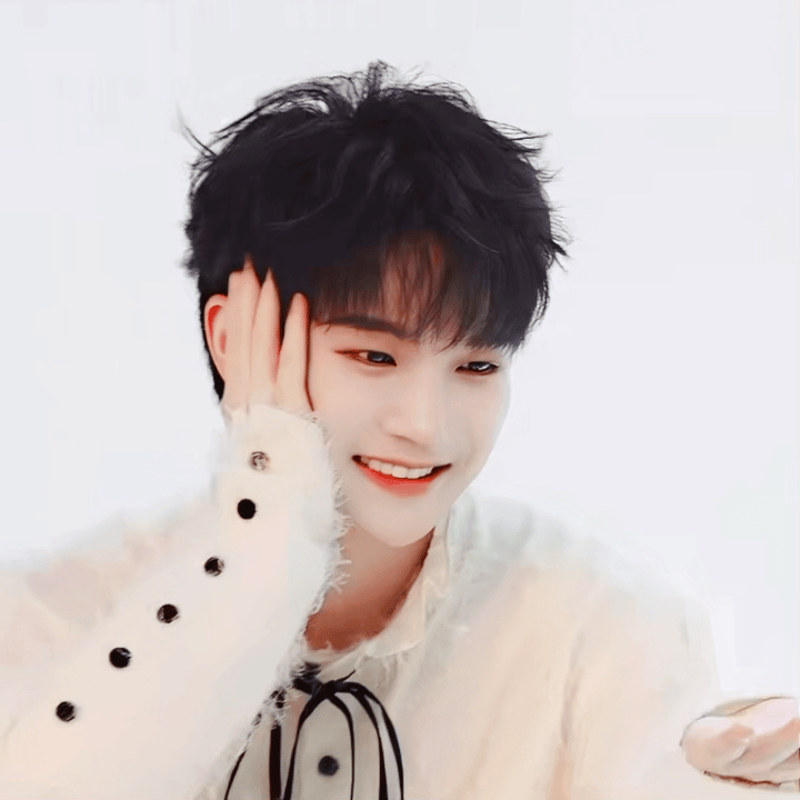 周深周深好像真人bjd今天我会原谅全世界噜啦啦噜啦啦噜啦噜啦嘞哈哈哈哈哈哈哈爱