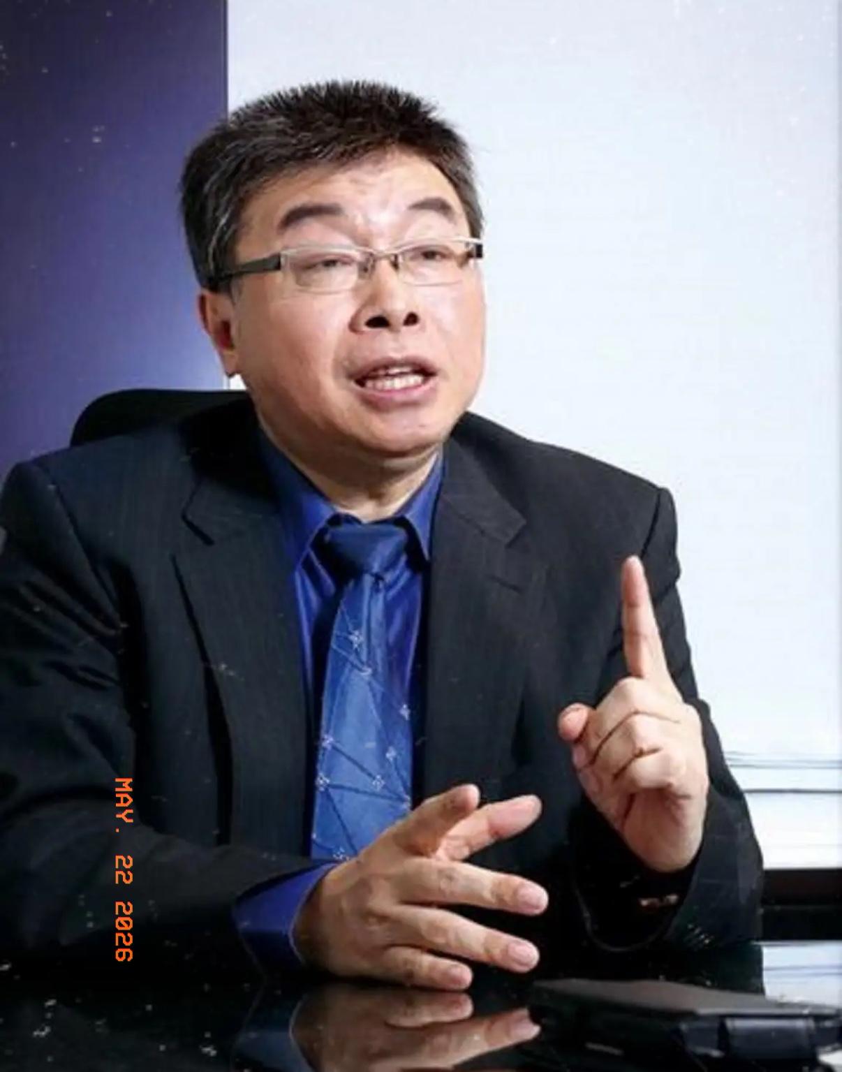 国民党为什么抗拒统一？邱毅教授认为：国民党要的两岸统一，是当年老蒋时期提出来的