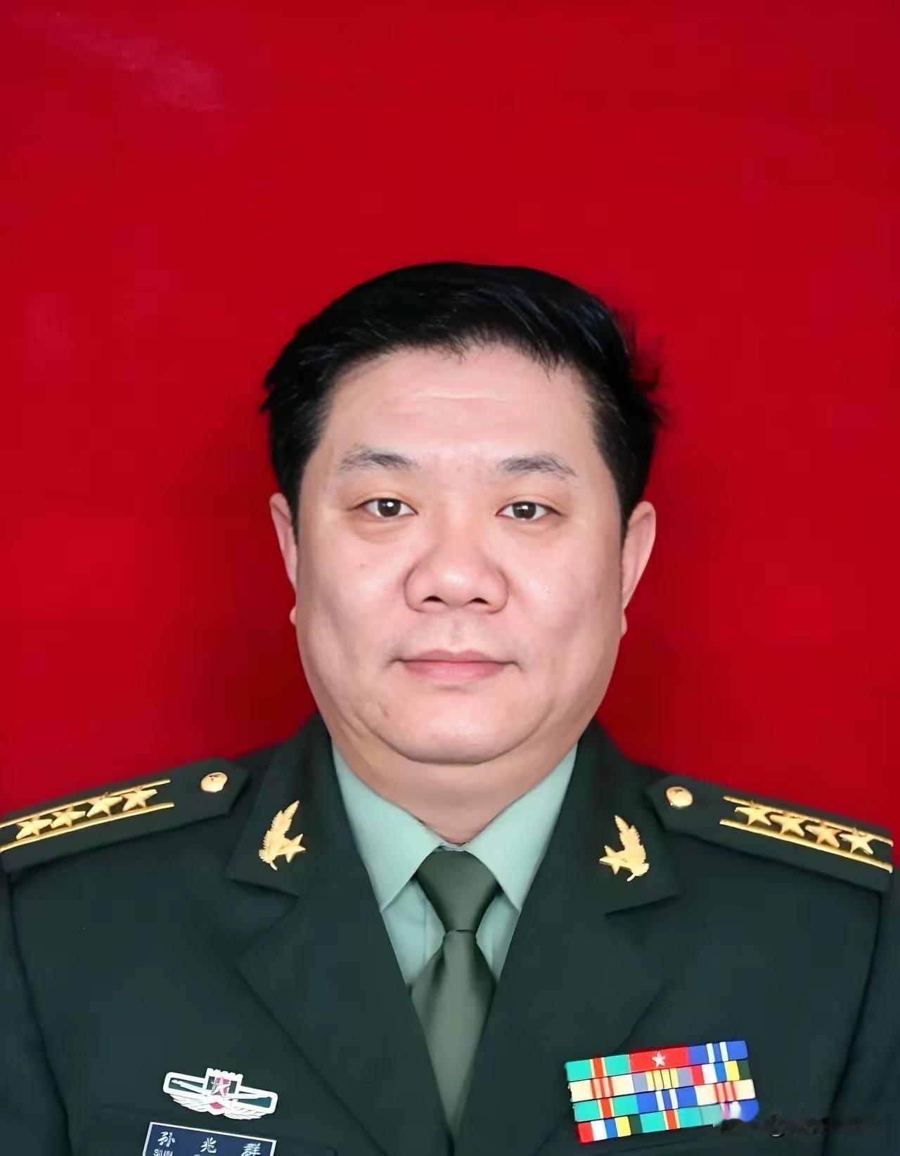 1985年，老山敢死队队长孙兆群跟52个兄弟约定：此战若是有人牺牲，活下来的战友