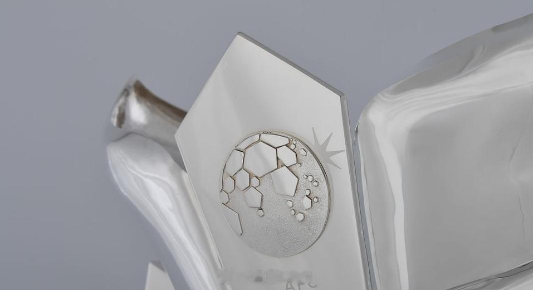 亚足联：我们收到了2031年和2035年亚洲杯的申办申请，他们分别是：2031年