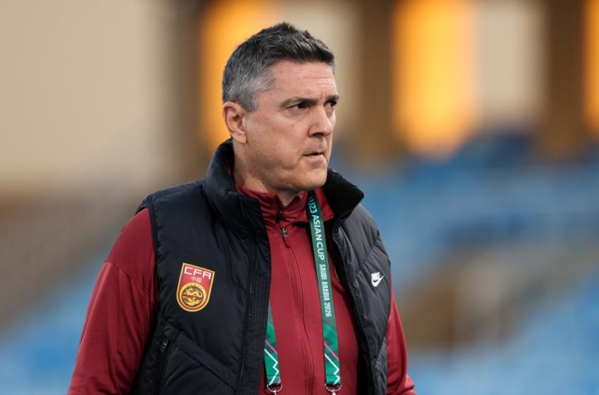 安东尼奥算是中国的“特鲁西埃”，但他真的不适合担任国足主帅！最近很多人都在说