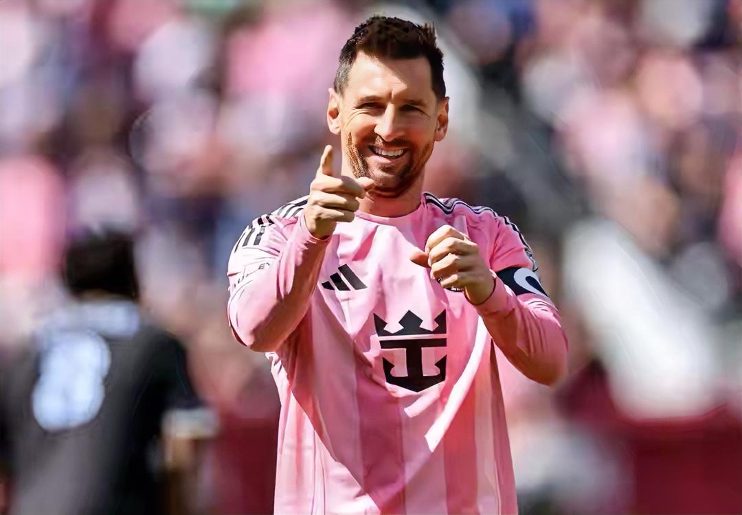 逆天！梅西客场变主场！7.5万球迷疯狂，梅开二度绝杀太燃了！4月19日，美职