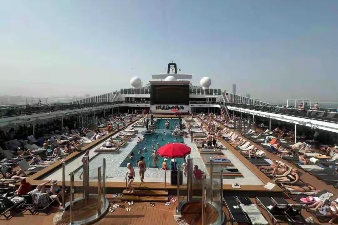 中东地区局势持续紧张，引发广泛关注。原计划2月28日从迪拜启航的MSC地中海邮轮