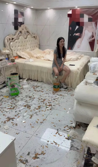 这样的女生，迟早会被丈夫抛弃吧。[滑稽笑][滑稽笑]
