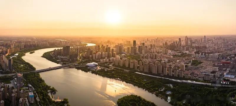 沈阳楼市2026年来了。沈阳楼市的房价要是能回到5年前的时候，沈阳房价也就算是