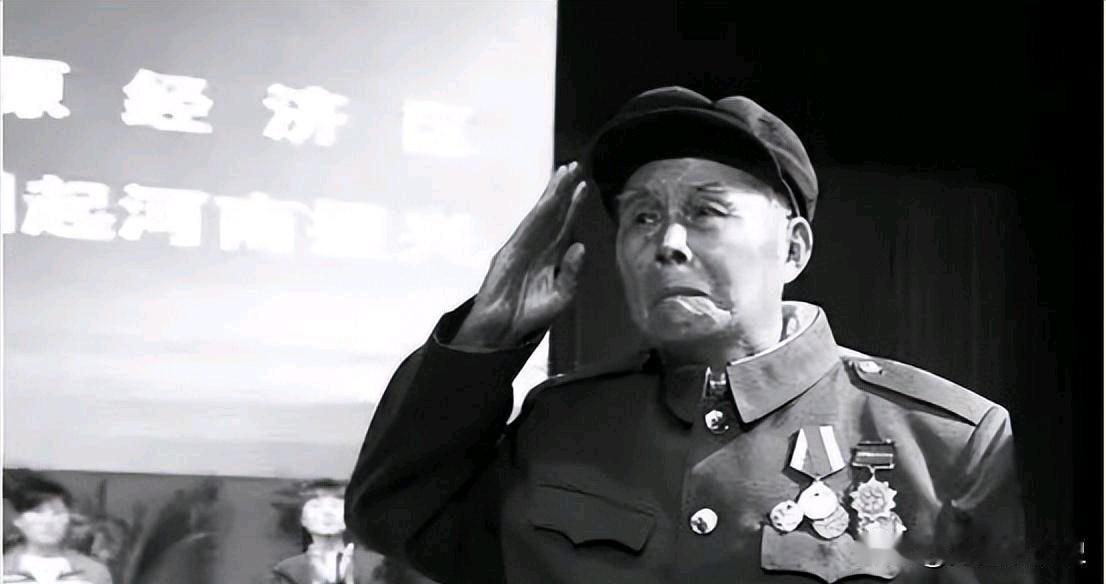 1948年，李文祥被捕，在狱中，他扛住了各种酷刑，敌人见状，就使出“绝招”，把他