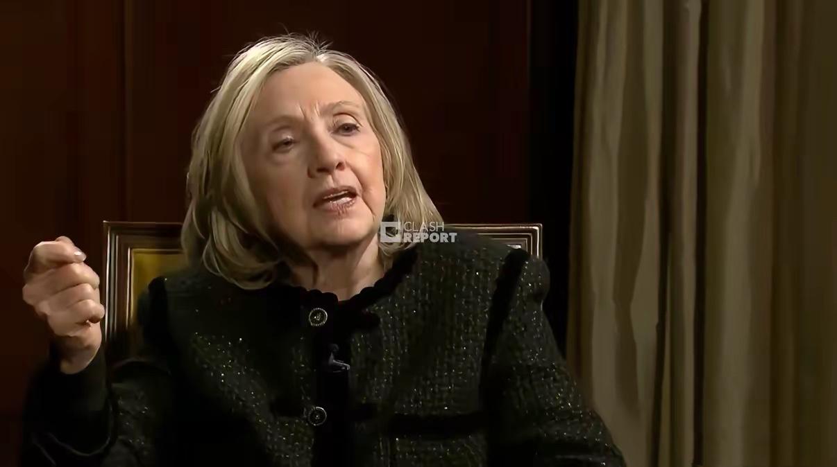 刚刚，希拉里·克林顿谈特朗普：​“2020年败选时，我认为他的精神世界出了问题