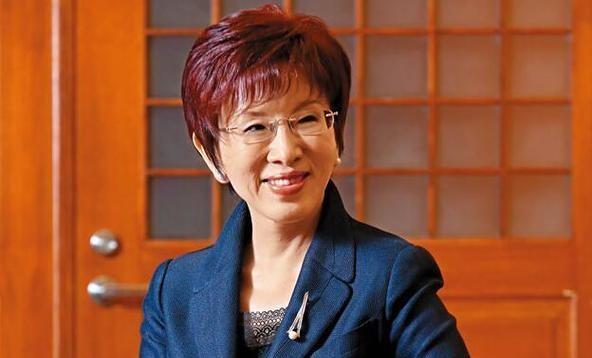 洪秀柱登上天安门，用行动回击赖清德当局，站在了历史正确那一方！终于有个明白人站出