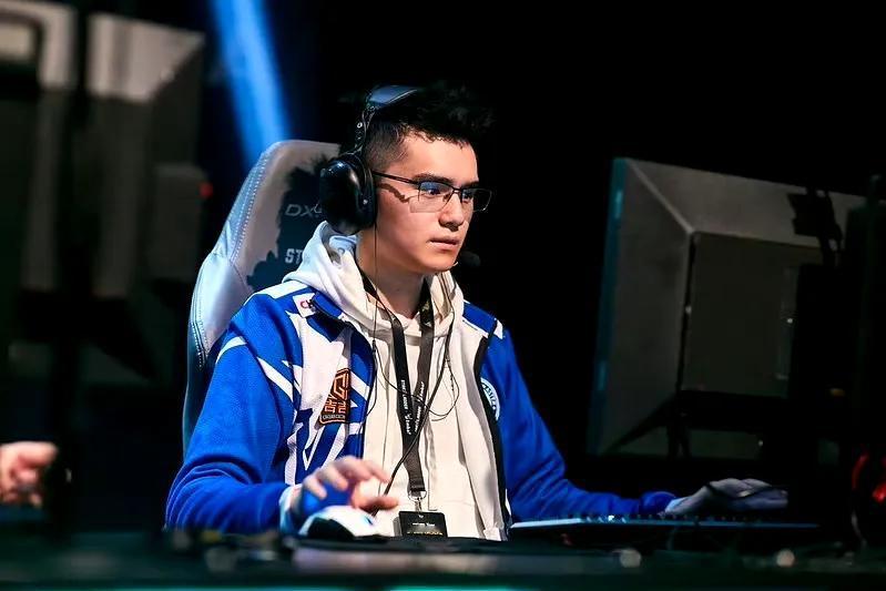 DOTA2:sccc回应查猪最近带节奏查猪说sccc话少，他回应自己没有话