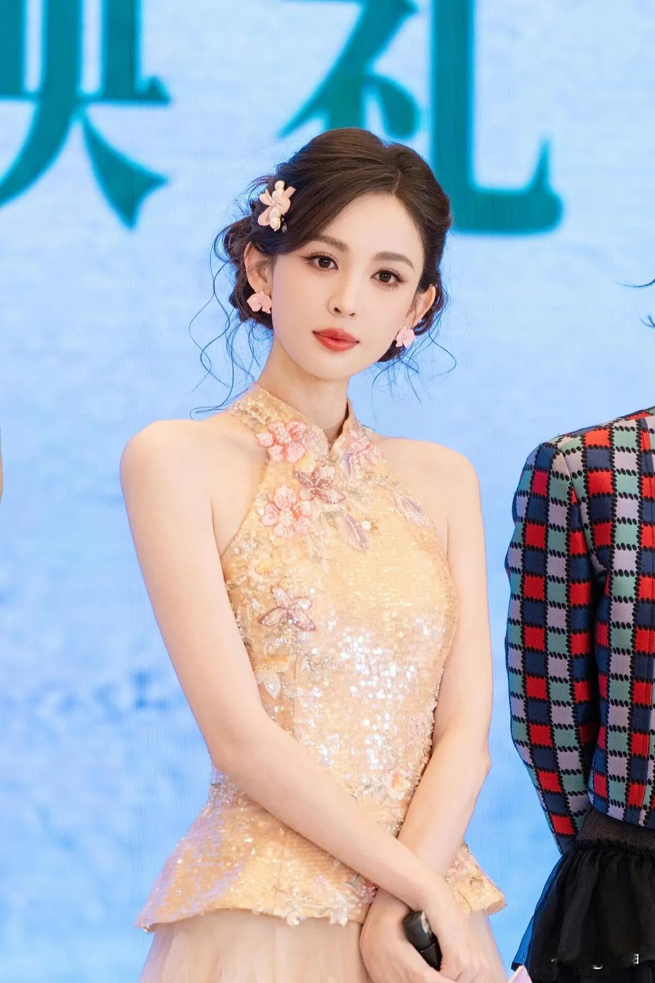 古丽娜扎古力娜扎娜扎娜扎演技新疆娜扎娜扎古装照娜扎壁纸娜扎风格