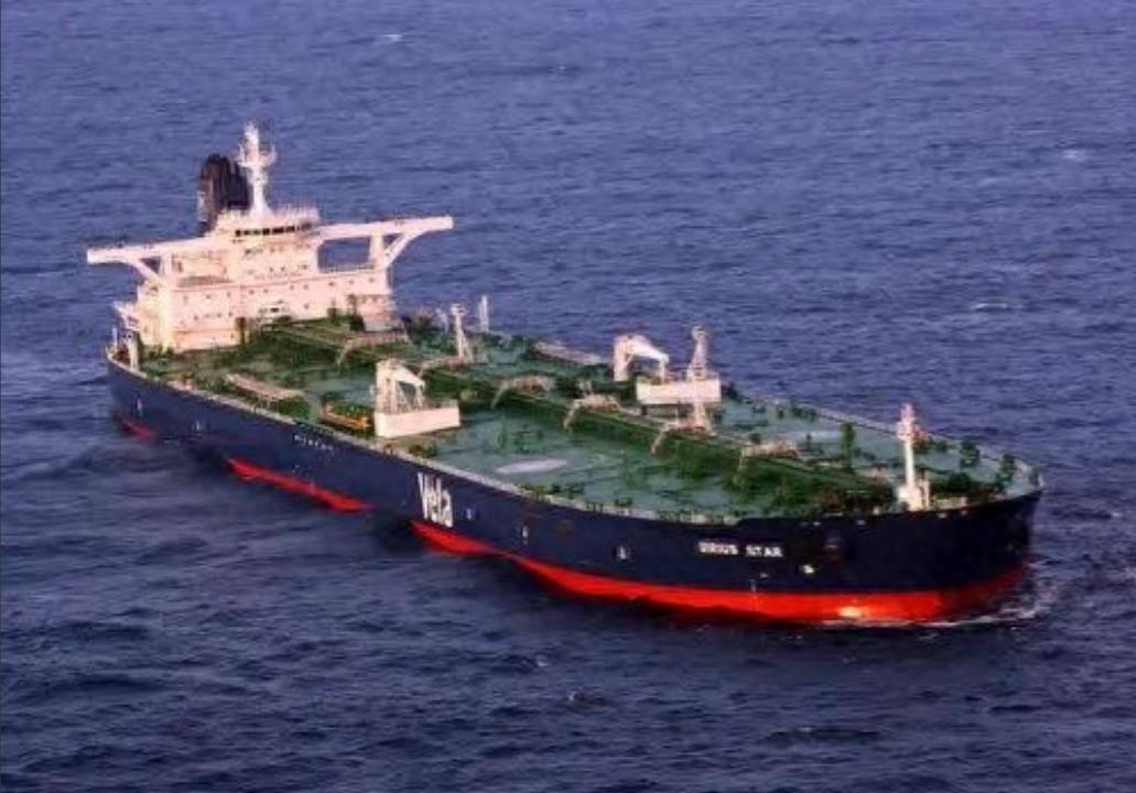 油轮卸完原油后，为何不能空船返航？全球所有大型运油船都严格遵守一条铁律——绝对