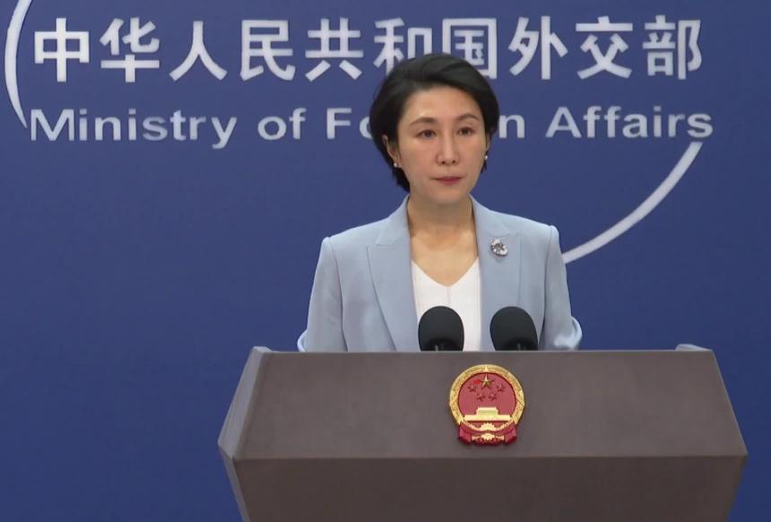 中国应该公开警告任何国家，谁胆敢攻击中国大陆本土目标，无论从哪里发动攻击，中国在