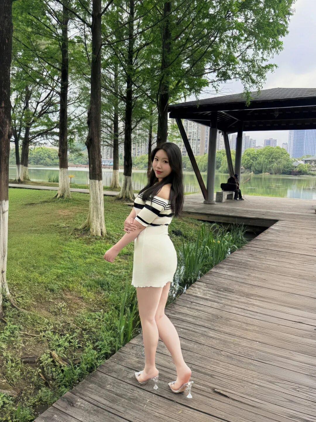 高跟鞋对女人来说意味着什么😘