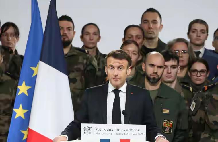 俄乌谈判或破产，北约堵门，普京通知中方，1句话定调中俄关系“无论国际风云如