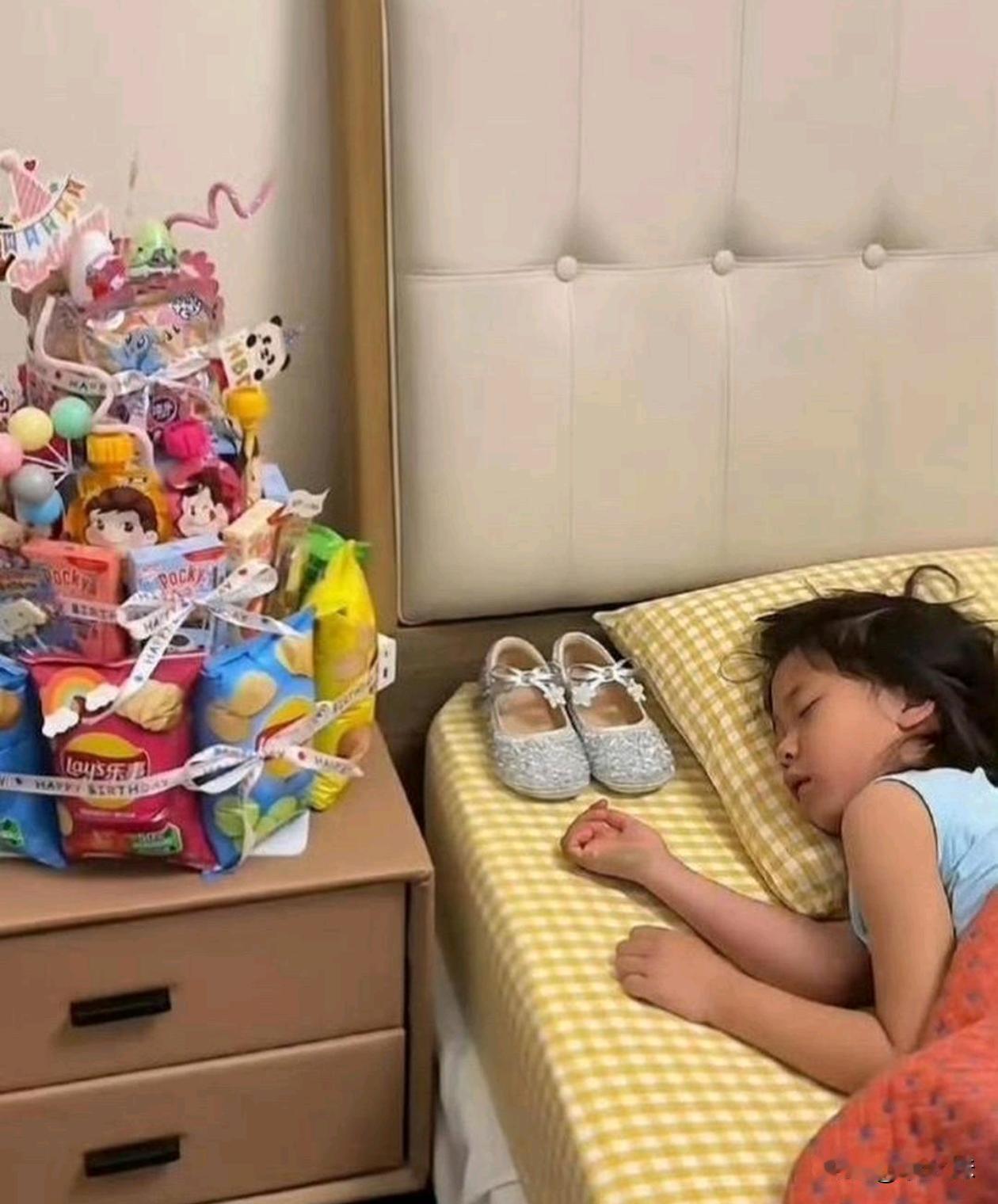 现在的父母都在努力弥补自己的童年