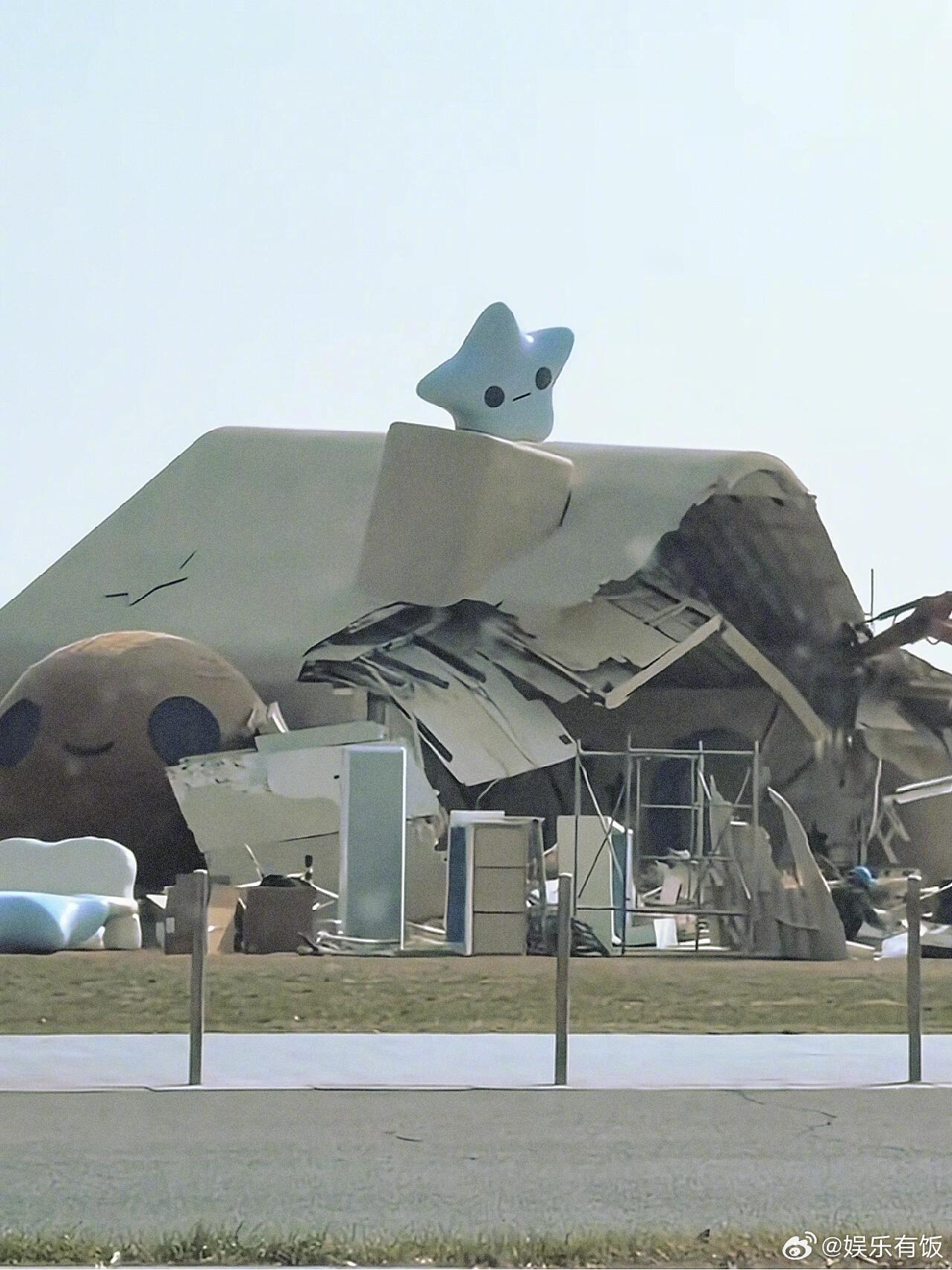 白敬亭阿那亚潮牌星星屋拆除网友分享的潮牌在阿那亚的星星屋拆除了[哭哭]还没去看