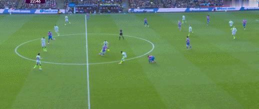 看数据水晶宫该领先，但记分牌写着曼城1-0。这就是哈兰德。不是水晶宫没战术。