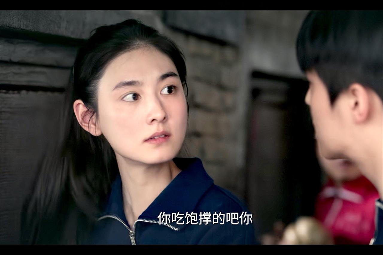 楚嘉禾这辈子，活得真够累的。不是累在事业上，是累在恨一个人上。忆秦娥从山沟里出