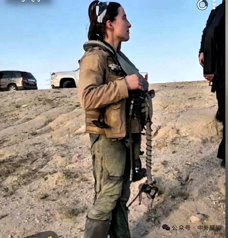 在科威特坠毁的一名美军女性飞行员获救。这说明科威特国防部所说的消息是确切的，的确