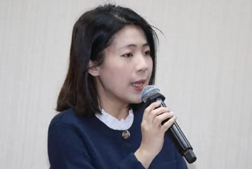 2025年8月9日，台湾亲绿网友在社交平台高呼“神操作”——美国对台加征20%叠