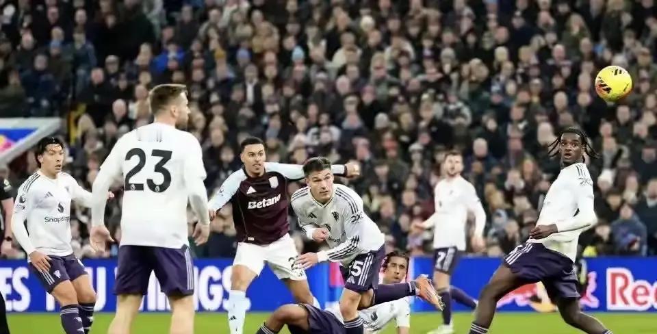 穆里尼奥一走，球队胜率立马暴跌15%，但第7个月突然逆袭反超！数据不会说谎：前