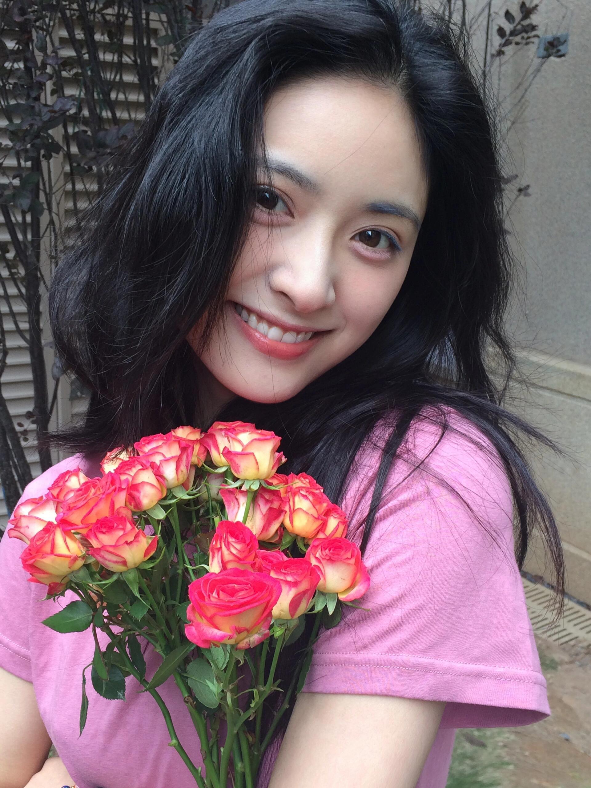 沈月这组好好看🍃💐🍒✨