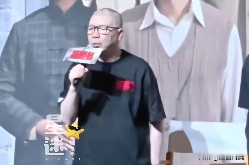 婚姻有的时候就得忍，才能守得云开见月明。冯小刚当初和沈星闹出绯闻的时候，徐帆