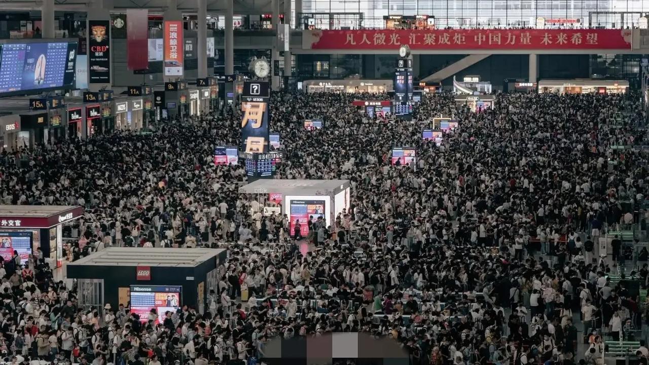 国庆出行，真正的“聪明人”会这样做:1、自驾的年假请两天，29或者30就出发
