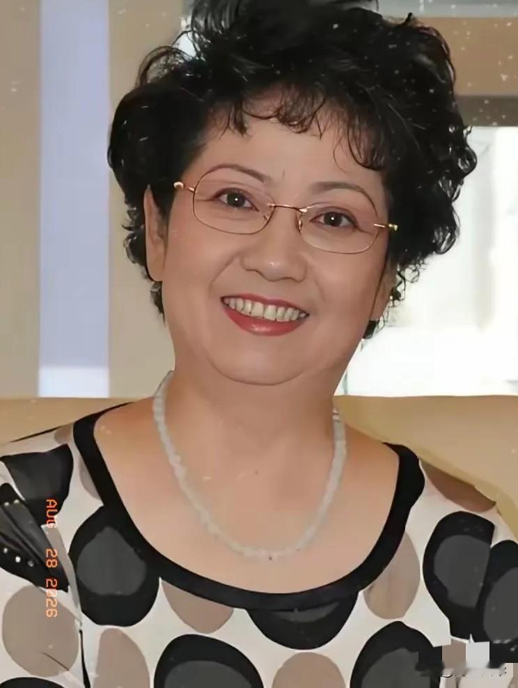 李维康去世了，不是猝死于意外，也不是骤然的疾病，而是败给了岁月累积、我们都逃