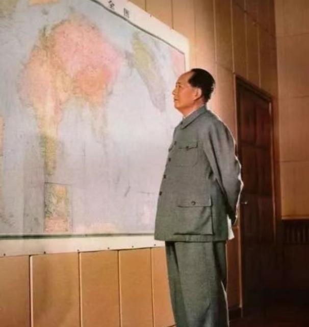 🐰1972年，日本访华，却只带来500亿美元战争赔款。谁知，毛主席大手一挥