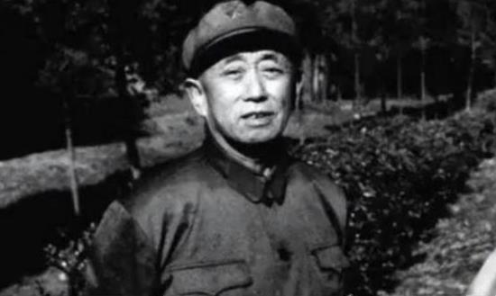 1979年，曾经叱咤风云的郑维山将军，落魄到向老领导徐向前写信求助，开口借粮食只