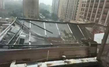 好好的婚礼怎么就成了惊魂时刻？10月2日江苏连云港，东海县名家厨房酒店的宴会厅突