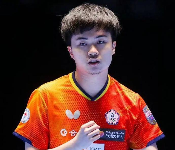中国台北男乒主教练王翊泽这回真是尴尬到家了！亚运会男单半决赛，林昀儒在第五局完成